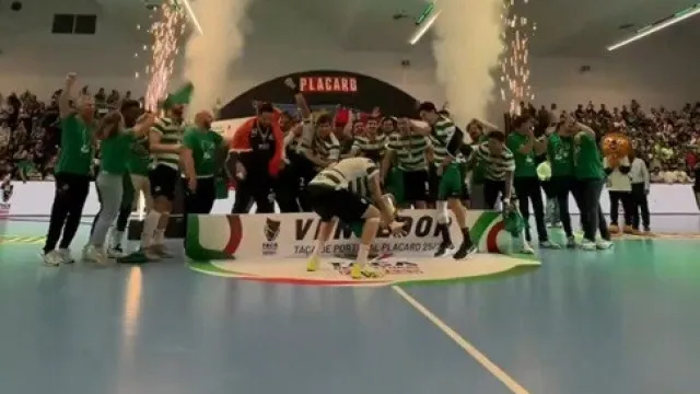 Sporting bateu Benfica, conquistou triplete e festejou desta forma