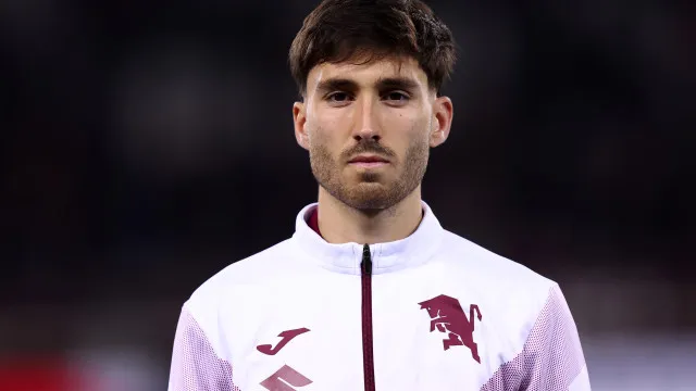 Obrador ganha força na Roma e Benfica agradece