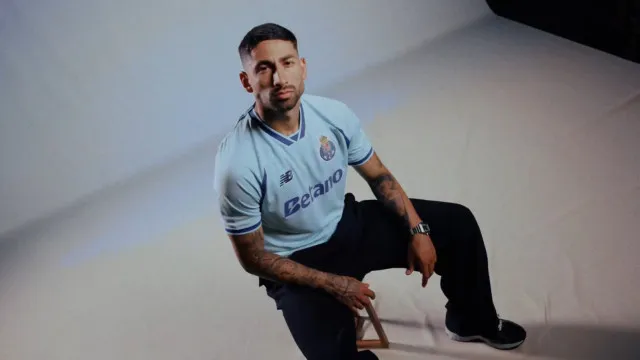 Aí está a terceira camisola do FC Porto para 26/27...em azul celeste