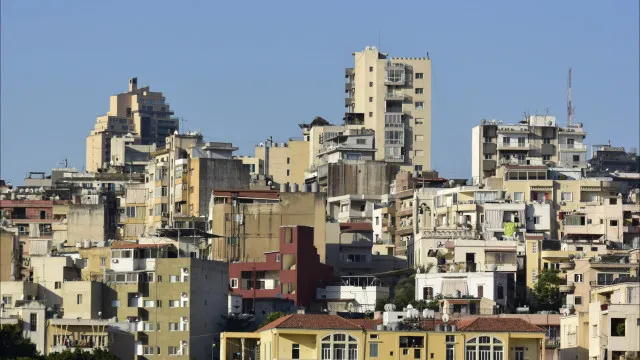
                    Cristãos de Tiro apelam para Israel poupar património milenar
                