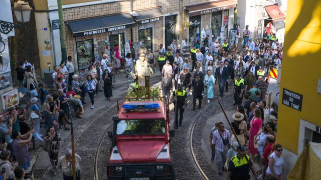 
                    Santos Populares: Procissão a 13 de junho corta trânsito em Lisboa. Onde?
                