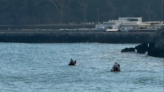
                    Buscas em Albufeira por jovem de 23 anos que desapareceu no mar
                
