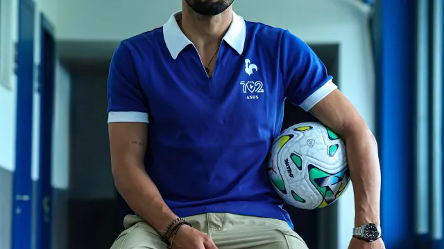 
                    Oficial: Ricardo Esgaio regressa a Portugal para reforçar Gil Vicente
                