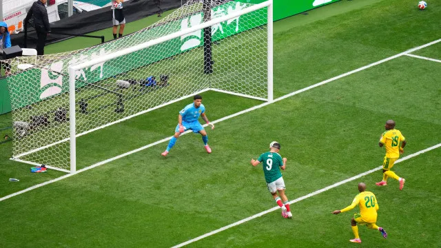 As imagens do 1.º dia do Mundial2026: Lágrimas, expulsões e...mariachis