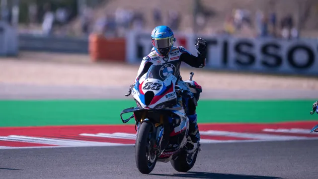 
                    Miguel Oliveira volta às pistas: Os horários das Superbike em Misano
                