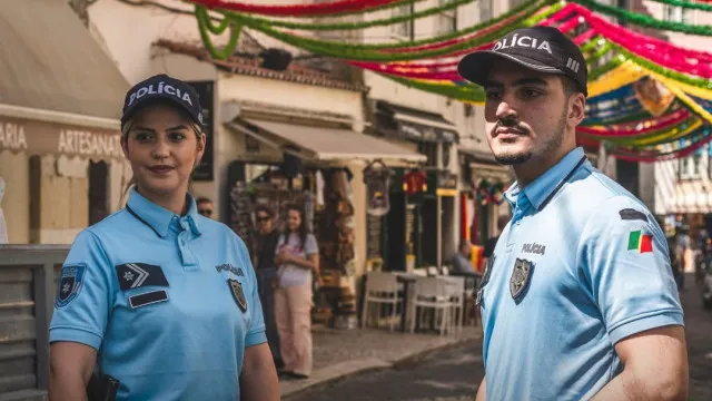 
                    Vai aos Santos Populares? PSP deixa conselhos para os festejos
                