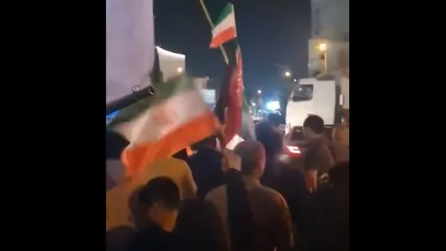 
                    MNE do Irão alvo de protesto perante a possibilidade de acordo com EUA
                