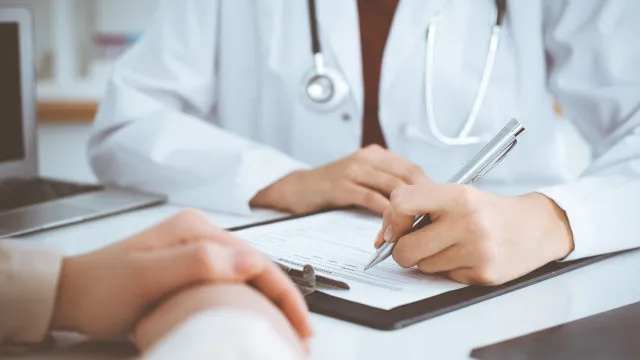 Oncologistas alertam: O grande erro que está a cometer todas as manhãs