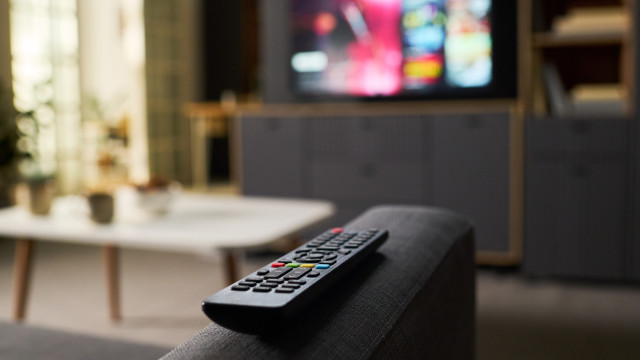 TV em modo standby? Há benefícios (mesmo com algum gasto de energia)