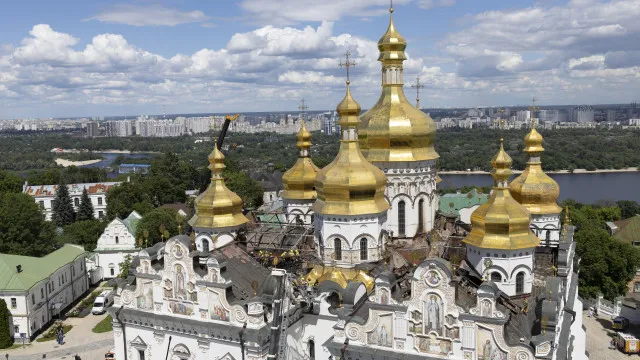 Kyiv critica UNESCO por não mencionar Rússia após ataque a catedral
