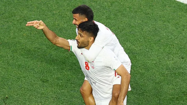 Irão tem estreia caótica no Mundial: "Têm de sair imediatamente"