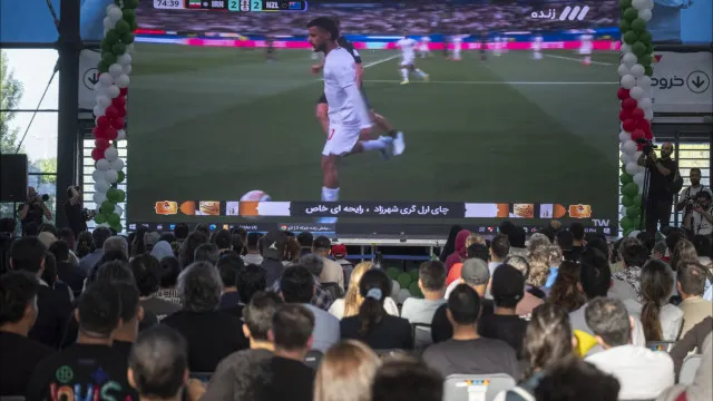 Ouviu celebrar o golo antes de o ver? Explicamos porquê (e como evitar)