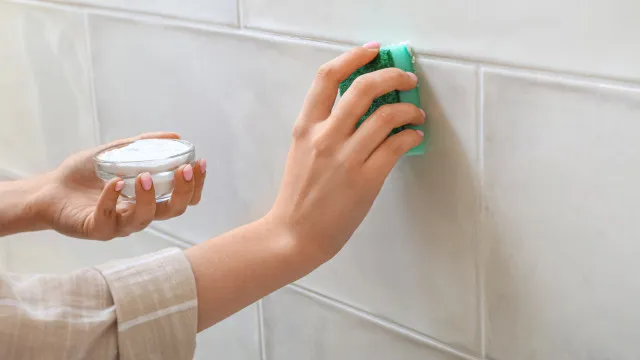 
                    Das panelas aos azulejos: 6 coisas que o bicarbonato limpa na perfeição 
                