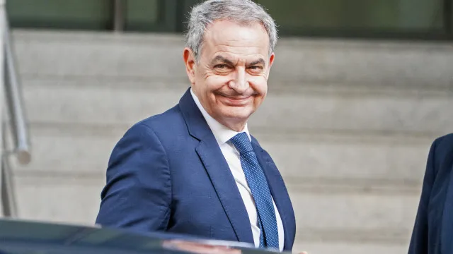 
                    Zapatero sem medidas cautelares após ser ouvido pela Justiça
                