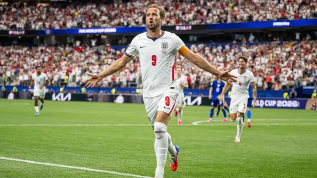 
                    Bomba à vista? Barcelona de olho em Harry Kane para render Lewandowski
                