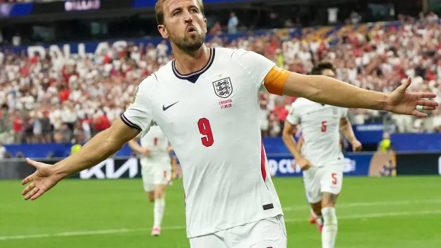 Harry Kane bisa e iguala 10 golos de Lineker em Mundiais