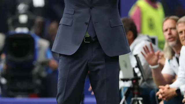 
                    Diário do Mundial2026: Martínez com dilema à moda de Cristiano Ronaldo
                