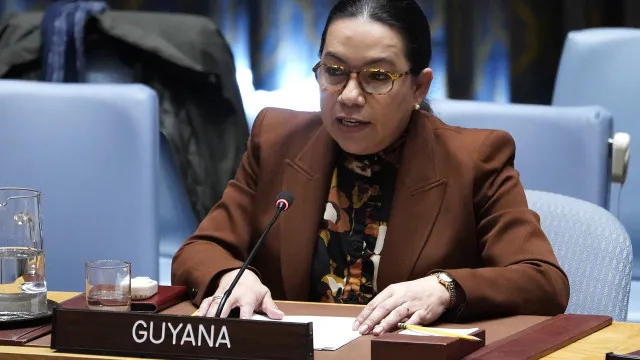 Diplomata da Guiana homenageia Guterres ao concorrer a secretária-geral