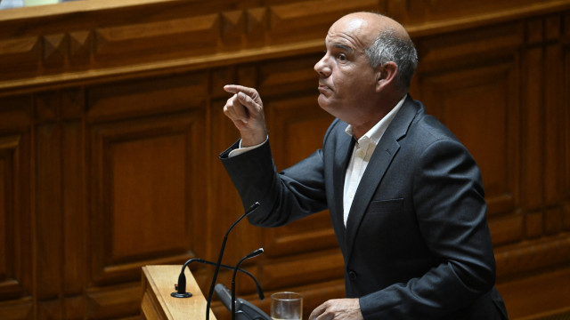 PCP ataca lucros da distribuição: 