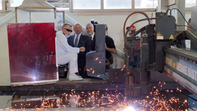 
                    Marinha. Segundo navio começou a ser construído na Turquia
                