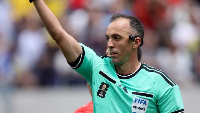 
                    João Pinheiro volta a ser chamado a atuar no Mundial
                
