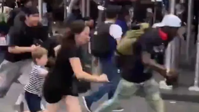 Tiroteio em Times Square causou pânico entre a multidão