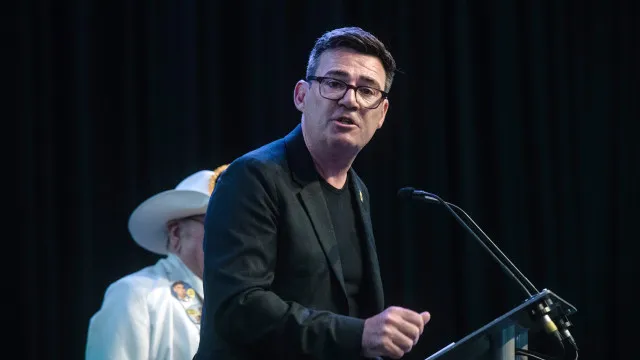 Andy Burnham: Para Westminster com liderança trabalhista na mira