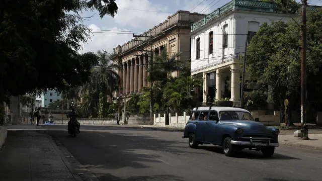 
                    EUA acusam Cuba de décadas de atividades subversivas contra Washington
                