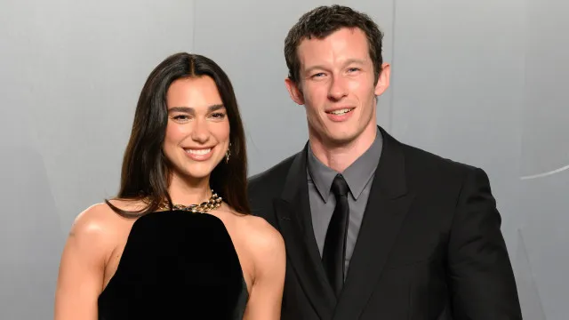 Dua Lipa partilha imagens românticas do casamento na Sicília