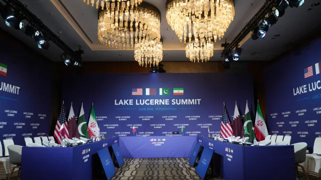 
                    Qatar anuncia grupos para vigiar aplicação do acordo EUA/Irão
                