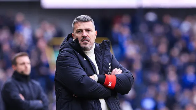 
                    Óscar Garcia está de saída do Ajax após maus resultados
                