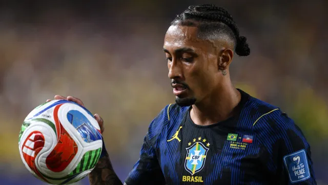 "Raphinha tem problema familiar e financeiro. Está a rezar pelo Al Hilal"