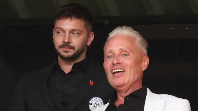 
                    Donos de clube de futebol britânico acusados de dezenas de crimes sexuais
                