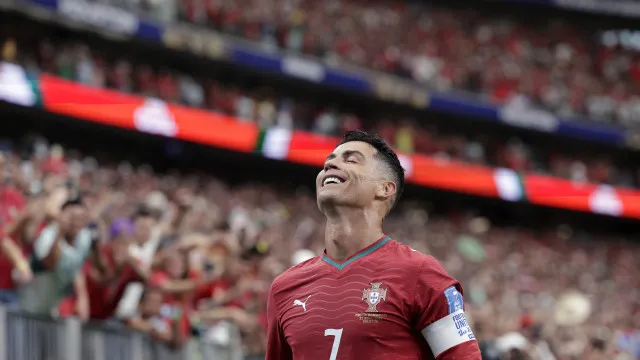 Mais um. Cristiano Ronaldo ultrapassa Eusébio e chega a lista restrita