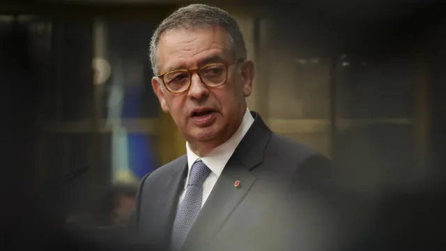
                    Seguro esteve na Proteção Civil e acompanha de perto a situação
                