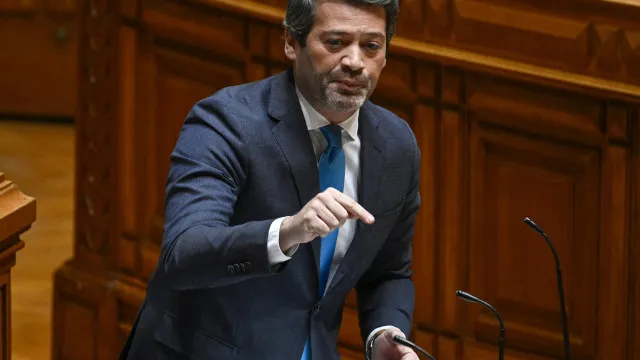 Chega insiste em debate de urgência sobre exames e propõe dia 17