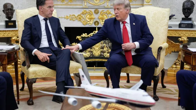 
                    NATO? Trump critica falta de apoio de Espanha: 