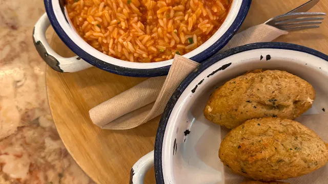 
                    Receita de arroz de tomate malandrinho perfeita para acompanhar peixe
                