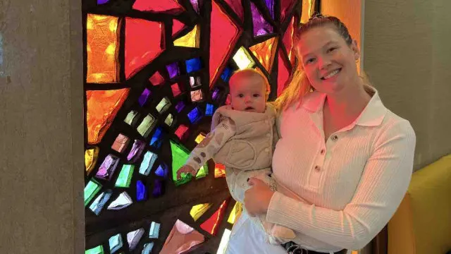 
                    Mulher mordida por tubarão na Austrália 