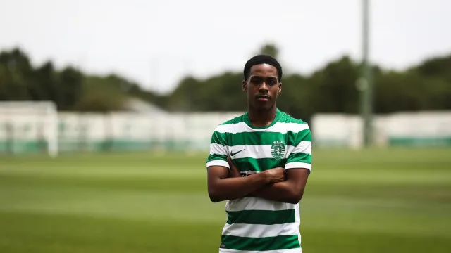 Oficial: Brilhou frente ao Benfica e agora é reforço do Sporting