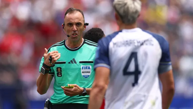 João Pinheiro nomeado para jogo dos 16 avos de final do Mundial2026