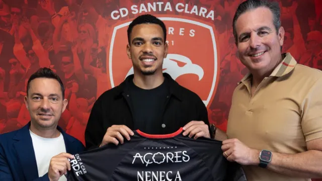 
                    Oficial: Guarda-redes Neneca assina em definitivo pelo Santa Clara
                
