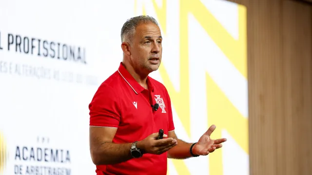 
                    Duarte Gomes demite-se de cargo de Diretor Técnico Nacional da Arbitragem
                