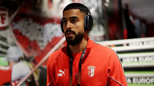 Oficial: Sp. Braga empresta Alaa Bellaarouch ao Dinamo Bucareste
