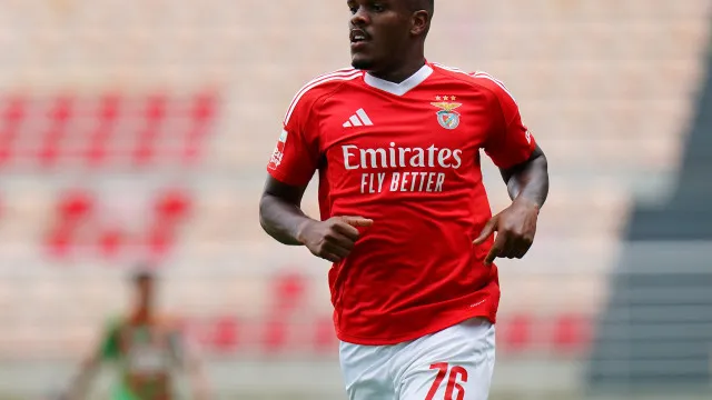 
                    Oficial: Benfica vende Gustavo Marques aos brasileiros do Bragantino
                