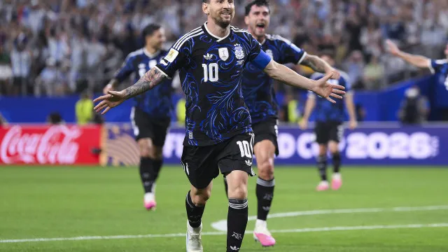 
                    Messi reforça estatuto de 'rei' dos golos em Mundiais e bate novo recorde
                
