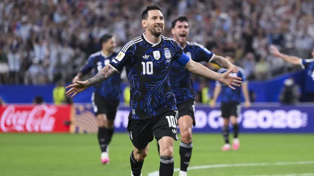Messi reforça estatuto de 'rei' dos golos em Mundiais e bate novo recorde
