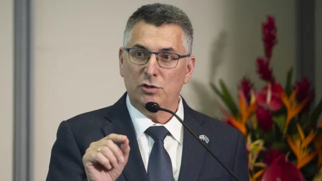 Israel insta Londres a não se imiscuir na Cisjordânia após aviso