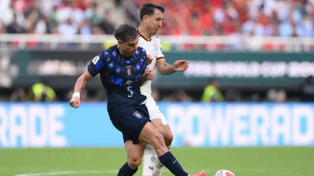 Pior cenário confirmado. Manuel Ugarte com lesão ligamentar no joelho