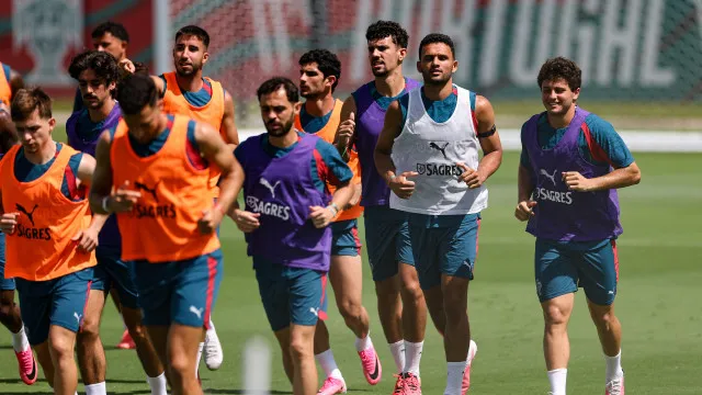Nove jogadores no ginásio: Portugal volta a treinar com vista à Croácia